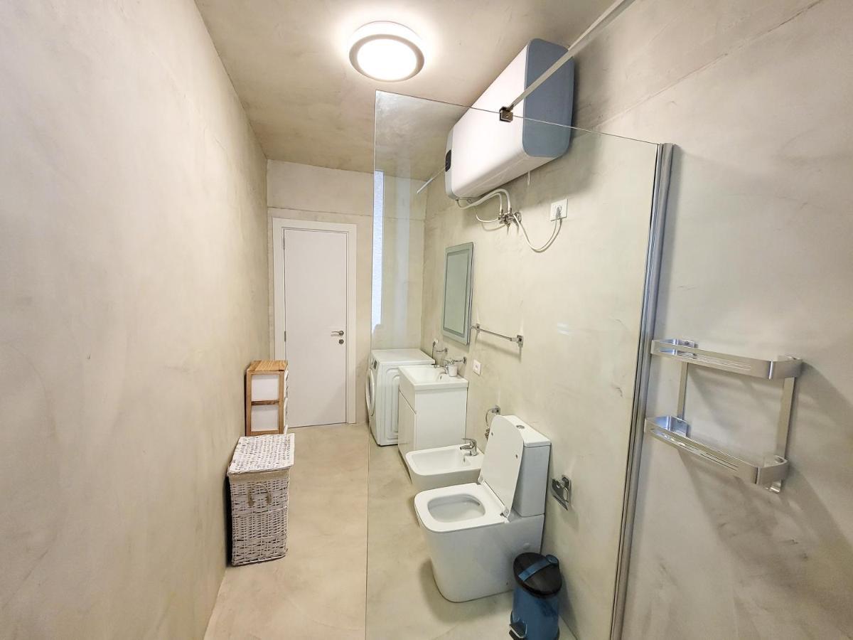 Urban Nest On Boulevard Tirana Exterior photo